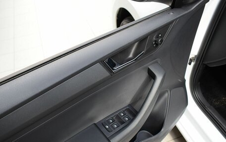 Skoda Rapid II, 2021 год, 1 590 000 рублей, 16 фотография