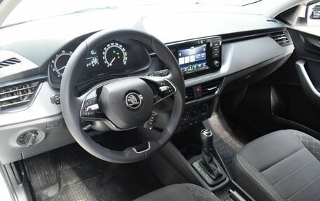 Skoda Rapid II, 2021 год, 1 590 000 рублей, 15 фотография