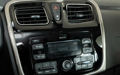 Renault Sandero II рестайлинг, 2017 год, 972 000 рублей, 7 фотография