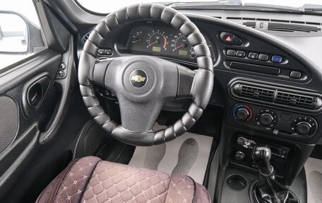 Chevrolet Niva I рестайлинг, 2012 год, 649 000 рублей, 9 фотография