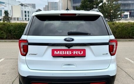 Ford Explorer VI, 2017 год, 2 390 000 рублей, 8 фотография