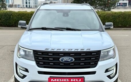 Ford Explorer VI, 2017 год, 2 390 000 рублей, 7 фотография