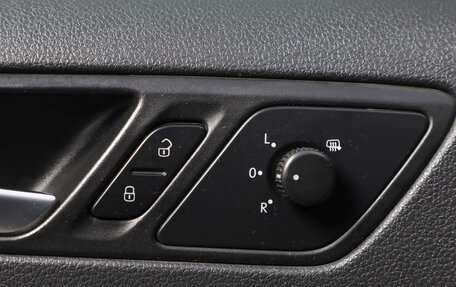 Volkswagen Jetta VI, 2013 год, 1 049 000 рублей, 9 фотография