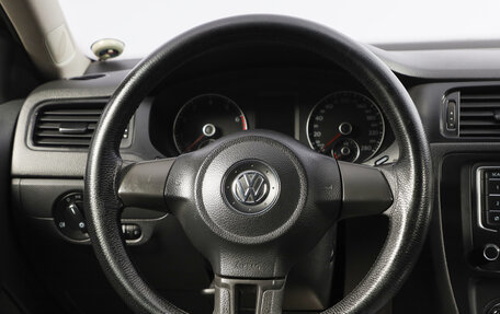 Volkswagen Jetta VI, 2013 год, 1 049 000 рублей, 12 фотография