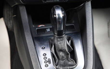 Volkswagen Jetta VI, 2013 год, 1 049 000 рублей, 15 фотография