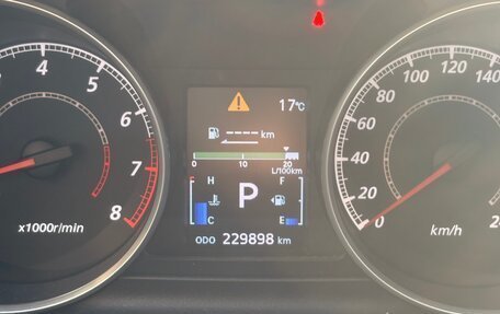 Mitsubishi Outlander III рестайлинг 3, 2010 год, 1 090 000 рублей, 9 фотография