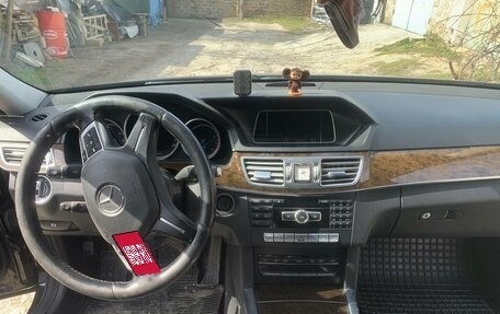 Mercedes-Benz E-Класс, 2014 год, 1 850 000 рублей, 10 фотография