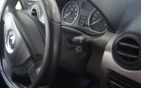 Renault Sandero I, 2013 год, 400 000 рублей, 5 фотография