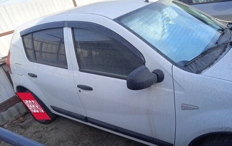 Renault Sandero I, 2013 год, 400 000 рублей, 4 фотография