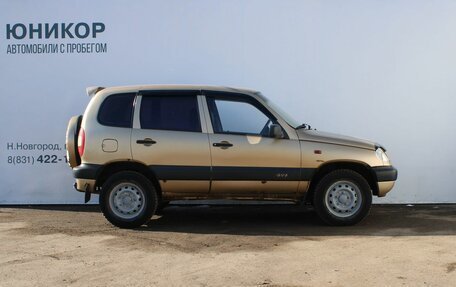 Chevrolet Niva I рестайлинг, 2005 год, 339 000 рублей, 4 фотография