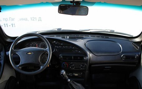 Chevrolet Niva I рестайлинг, 2005 год, 339 000 рублей, 7 фотография