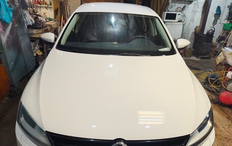 Volkswagen Jetta VI, 2015 год, 1 180 000 рублей, 21 фотография