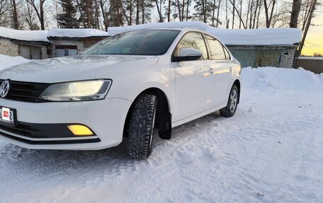 Volkswagen Jetta VI, 2015 год, 1 180 000 рублей, 11 фотография