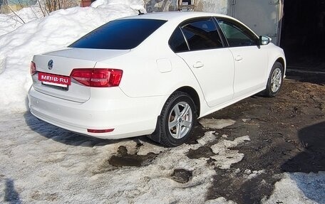 Volkswagen Jetta VI, 2015 год, 1 180 000 рублей, 4 фотография