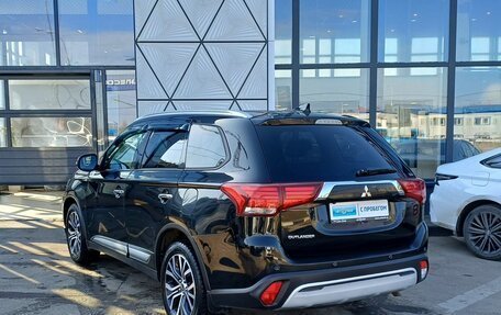 Mitsubishi Outlander III рестайлинг 3, 2021 год, 3 149 000 рублей, 7 фотография