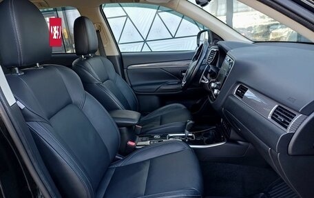 Mitsubishi Outlander III рестайлинг 3, 2021 год, 3 149 000 рублей, 24 фотография