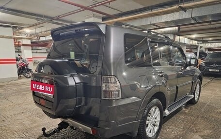 Mitsubishi Pajero IV, 2018 год, 3 850 000 рублей, 4 фотография