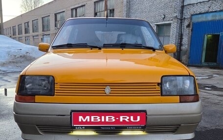 Renault 5 II, 1990 год, 680 000 рублей, 1 фотография