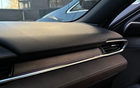 Mazda 6, 2018 год, 3 050 000 рублей, 26 фотография