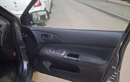 Mitsubishi Lancer IX, 2006 год, 300 000 рублей, 7 фотография