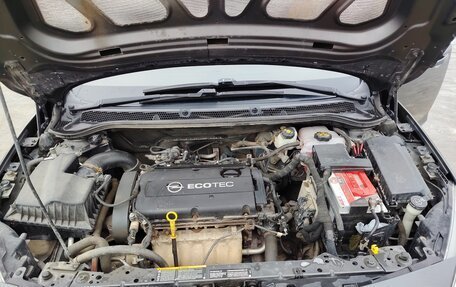 Opel Astra J, 2011 год, 645 000 рублей, 18 фотография