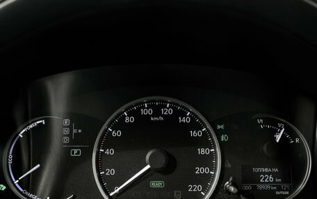 Lexus CT I рестайлинг, 2012 год, 1 840 000 рублей, 17 фотография