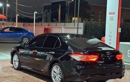 Toyota Camry, 2018 год, 3 080 000 рублей, 6 фотография