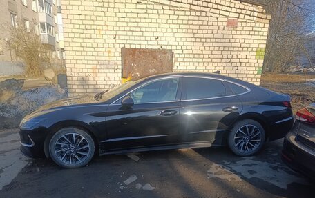 Hyundai Sonata VIII, 2021 год, 2 555 000 рублей, 3 фотография