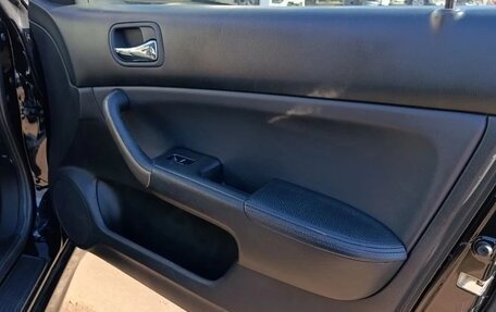 Honda Accord VII рестайлинг, 2007 год, 900 000 рублей, 17 фотография