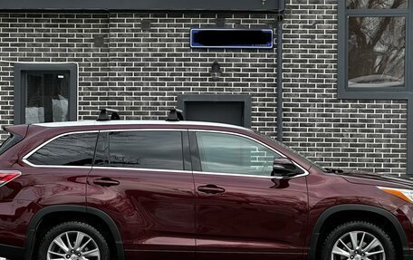 Toyota Highlander III, 2015 год, 2 999 000 рублей, 4 фотография