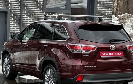 Toyota Highlander III, 2015 год, 2 999 000 рублей, 7 фотография