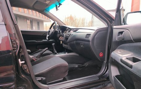 Mitsubishi Lancer IX, 2005 год, 400 000 рублей, 12 фотография