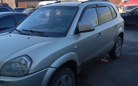 Hyundai Tucson III, 2007 год, 700 000 рублей, 7 фотография
