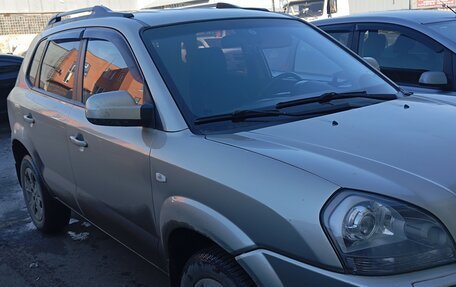 Hyundai Tucson III, 2007 год, 700 000 рублей, 8 фотография