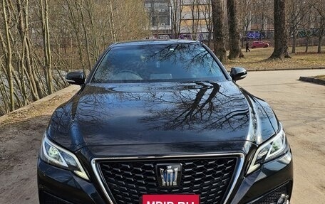 Toyota Crown, 2020 год, 3 650 000 рублей, 9 фотография