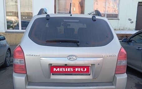 Hyundai Tucson III, 2007 год, 700 000 рублей, 3 фотография