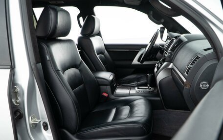 Toyota Land Cruiser 200, 2013 год, 3 999 050 рублей, 9 фотография