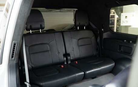 Toyota Land Cruiser 200, 2013 год, 3 999 050 рублей, 10 фотография