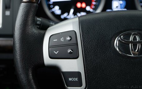 Toyota Land Cruiser 200, 2013 год, 3 999 050 рублей, 18 фотография