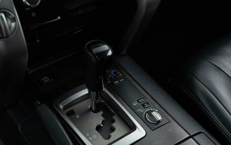 Toyota Land Cruiser 200, 2013 год, 3 999 050 рублей, 27 фотография