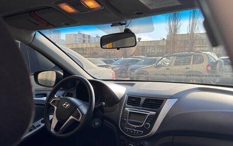 Hyundai Solaris II рестайлинг, 2012 год, 850 000 рублей, 6 фотография