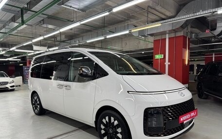 Hyundai Staria, 2024 год, 6 580 000 рублей, 3 фотография