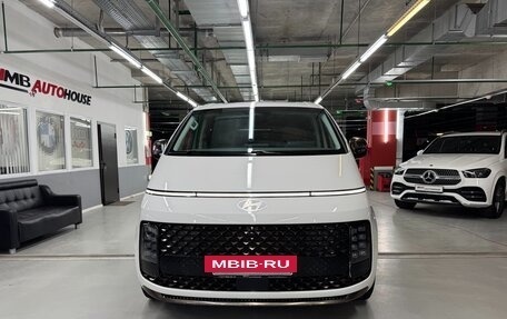 Hyundai Staria, 2024 год, 6 580 000 рублей, 2 фотография