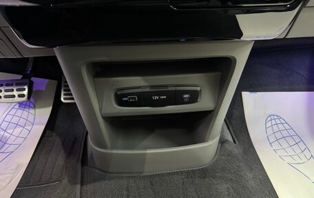 Hyundai Staria, 2024 год, 6 580 000 рублей, 24 фотография