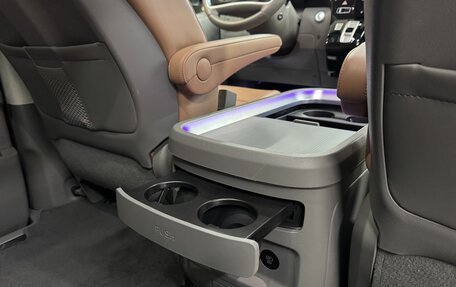 Hyundai Staria, 2024 год, 6 580 000 рублей, 34 фотография