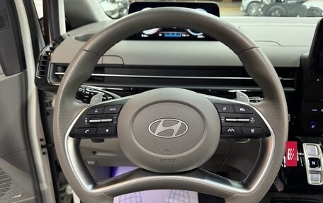 Hyundai Staria, 2024 год, 6 580 000 рублей, 13 фотография