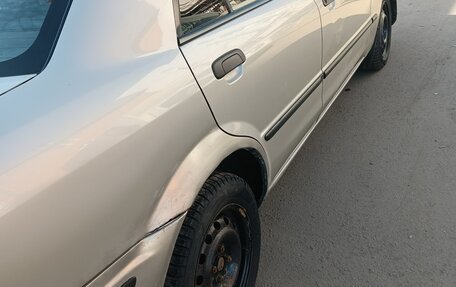 Mazda 323, 1998 год, 190 000 рублей, 5 фотография