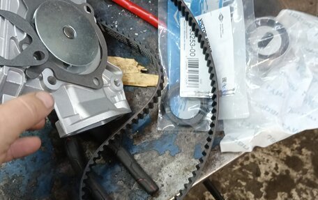 Mazda 323, 1998 год, 190 000 рублей, 13 фотография