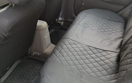 Mazda 323, 1998 год, 190 000 рублей, 18 фотография