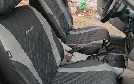 Mazda 323, 1998 год, 190 000 рублей, 19 фотография